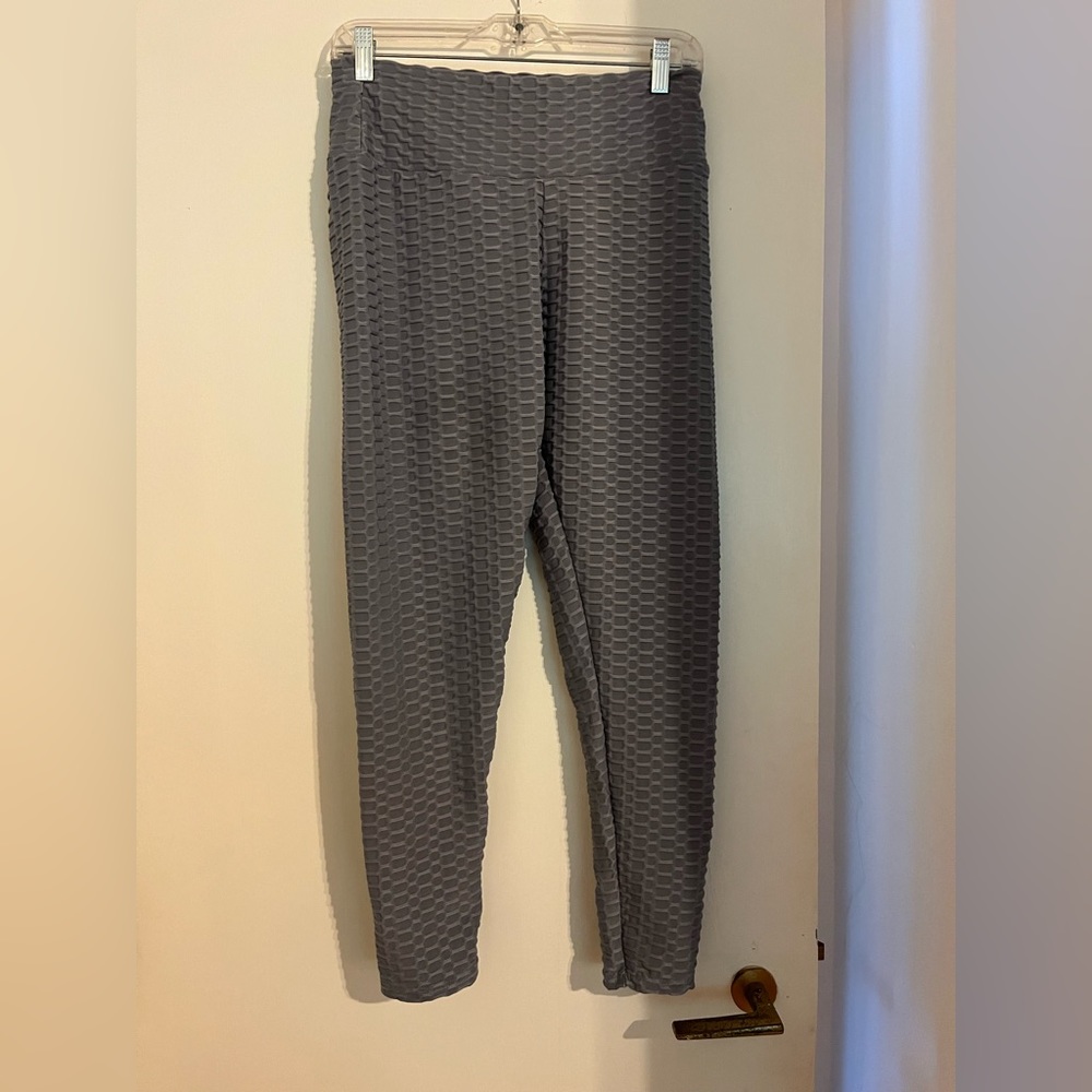 Grey Butt Cinching Legging